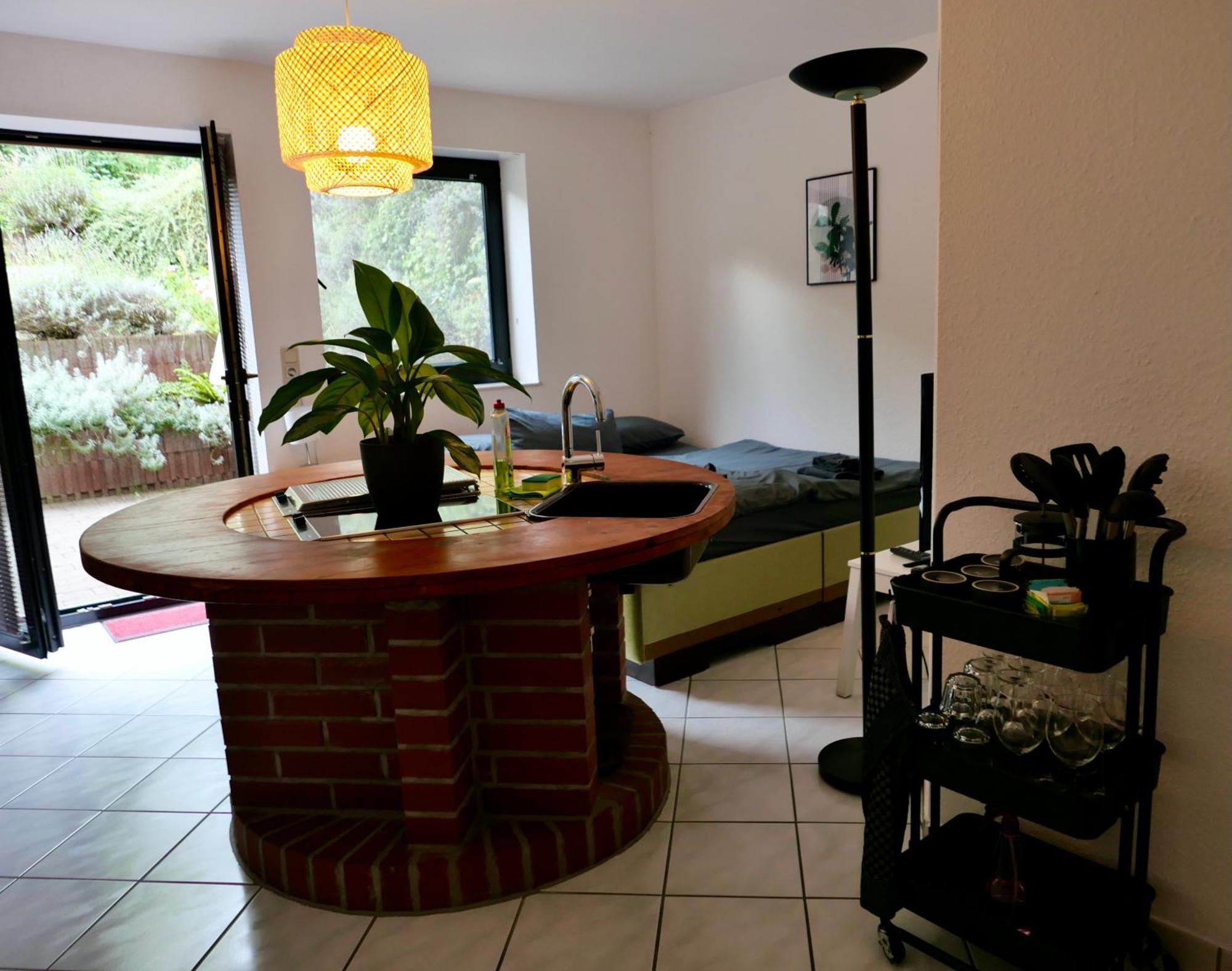 Schoenes Apartment Mit Terrasse Im Steingarten Bad Vilbel Exterior foto